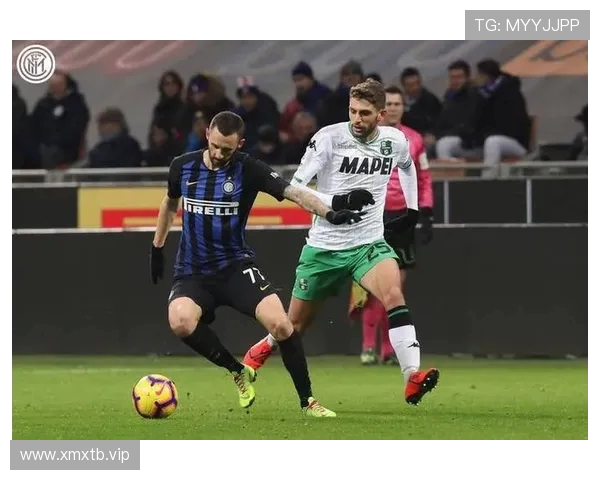 阿贾克斯即将迎来欧战第500场 强强对决夜幕下精彩上演